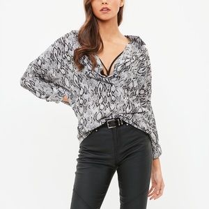 Gray oversized plunge snake print shirt • FIRM